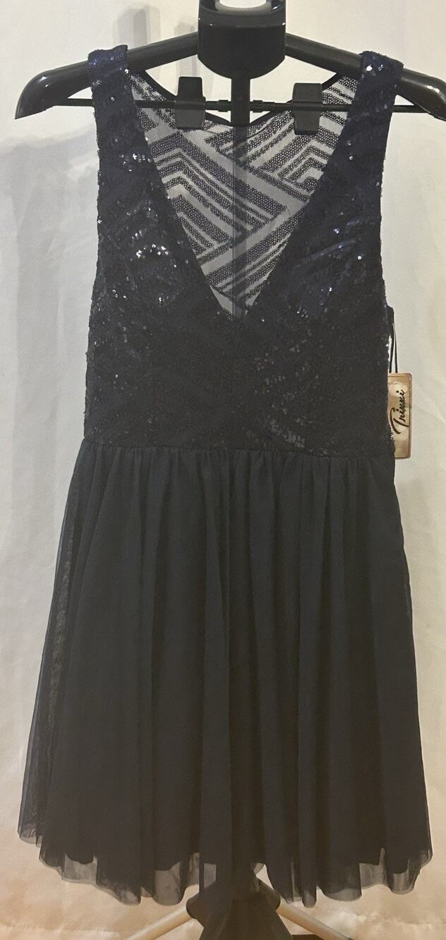 Trixxi Juniors Sequin Gown V-Neck Dress Size: 9 Color: Navy